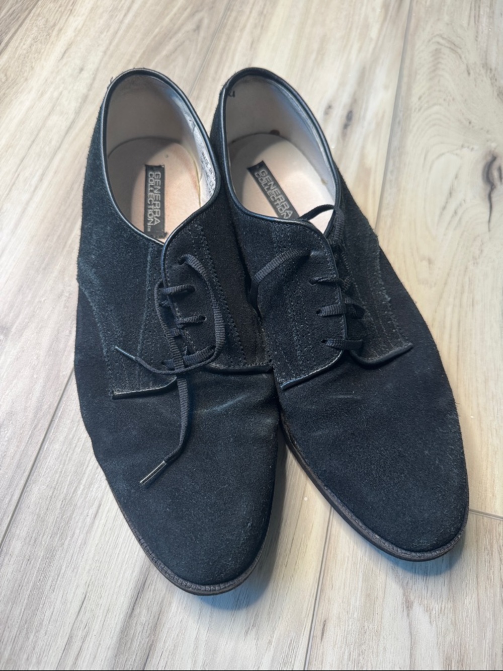 Generra Collection vintage suede shoes